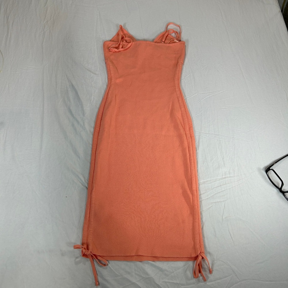 Love Tree Peach Ribbed Bodycon Cami Dress Small V-Neck Twist Front Side Ties - Picture 3 of 8